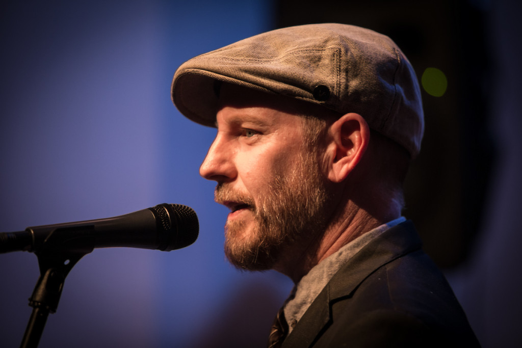 Artists Without Walls November 2016 Showcase at the Cell Theatre, New York City. Produced by Charles R. Hale and Niamh Hyland. Featuring Renata Hinrichs, Tom Myles, Eamon Loingsigh, Dina Regine, Miho Hazama, Christina Jolie Breza and Gui Agustini.